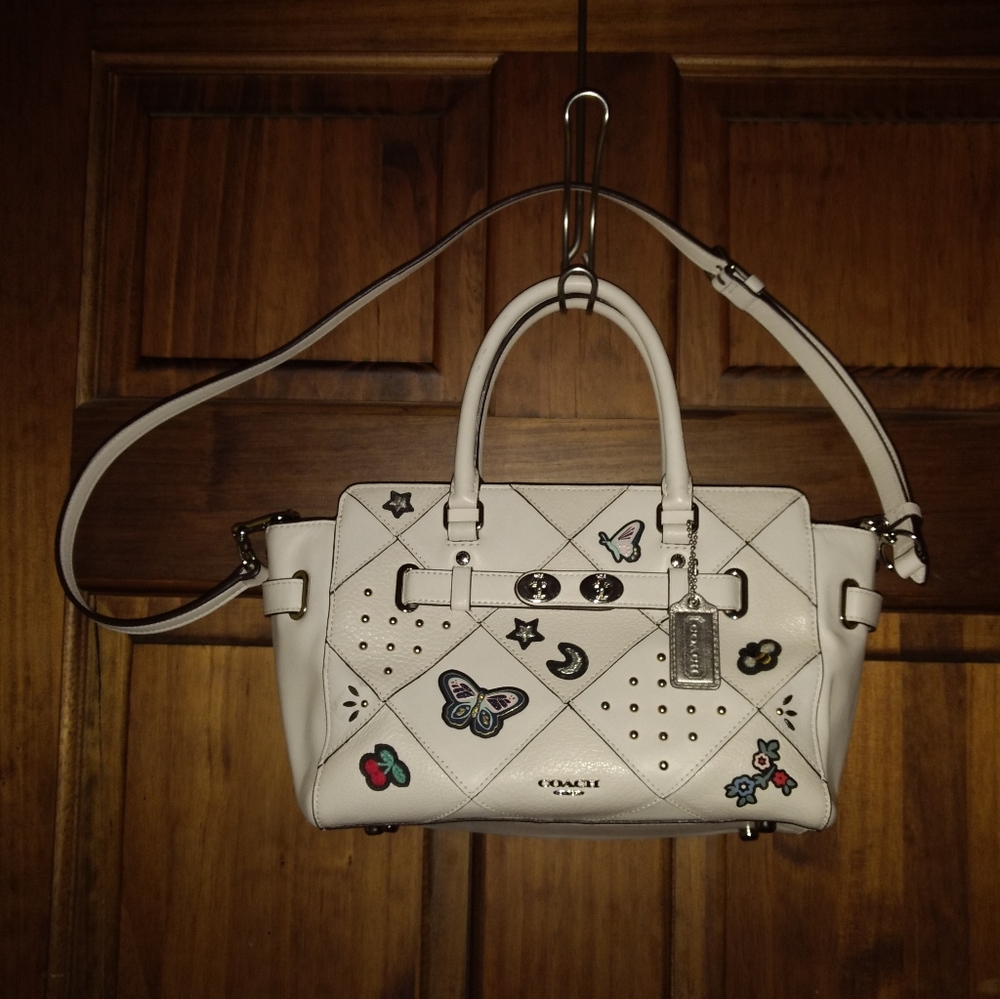 Coach Swagger Blake 25 Souvenir Embroidery Satchel